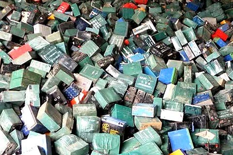 ㊣双鸭山饶河附近回收废铅酸电池☯5号旧电池回收价格☯高价钴酸锂电池回收